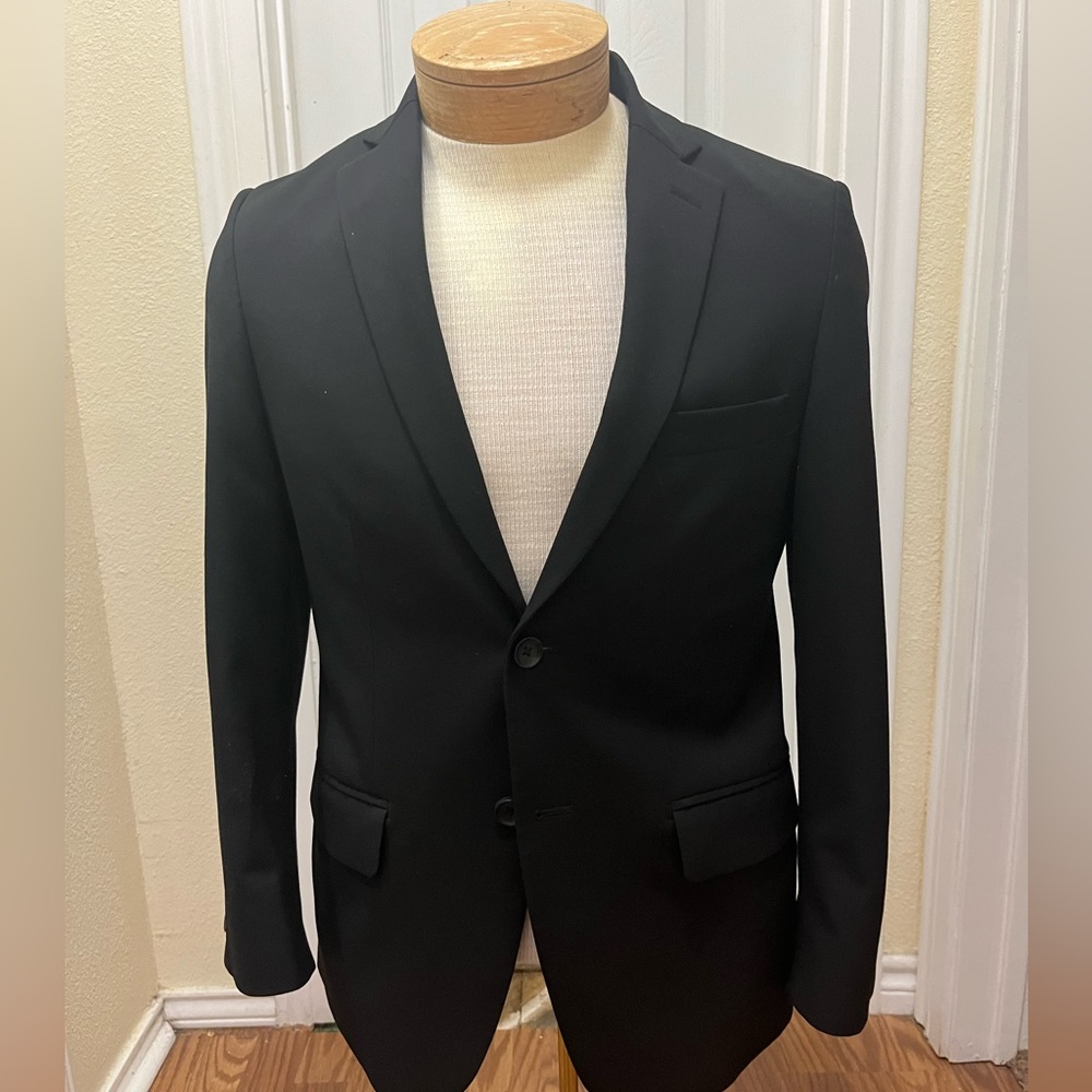 Haggar Slim Fit Black sports coat size 38 short